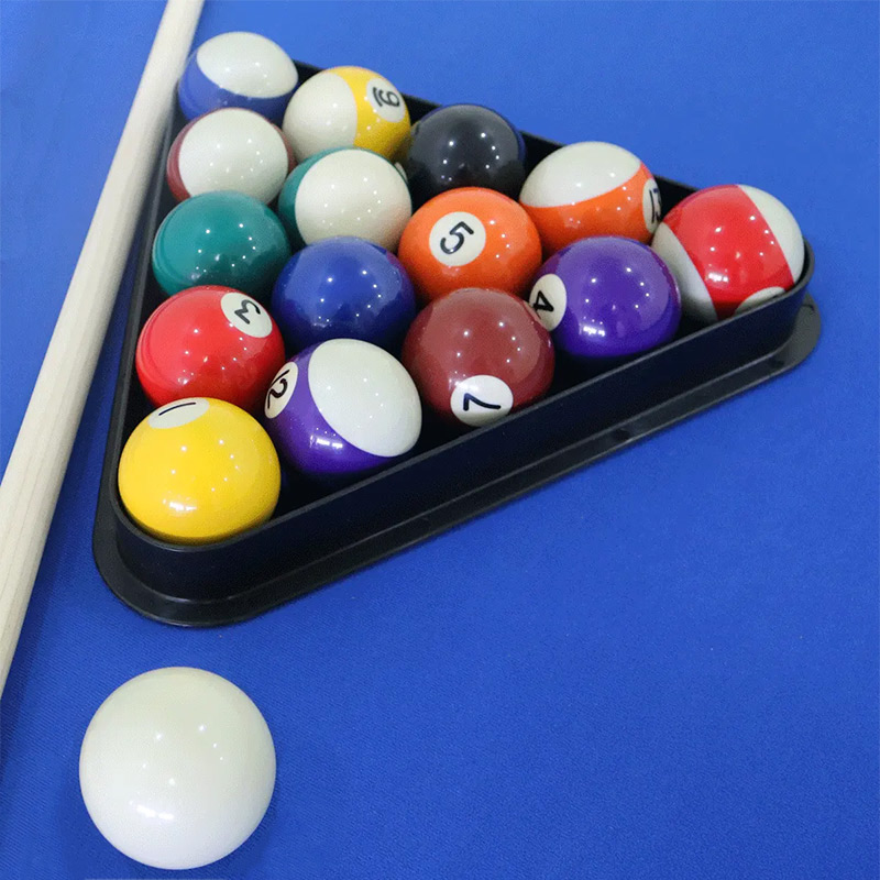 Walker and Simpson Duke 6ft Foldable Pool Table - Image 10
