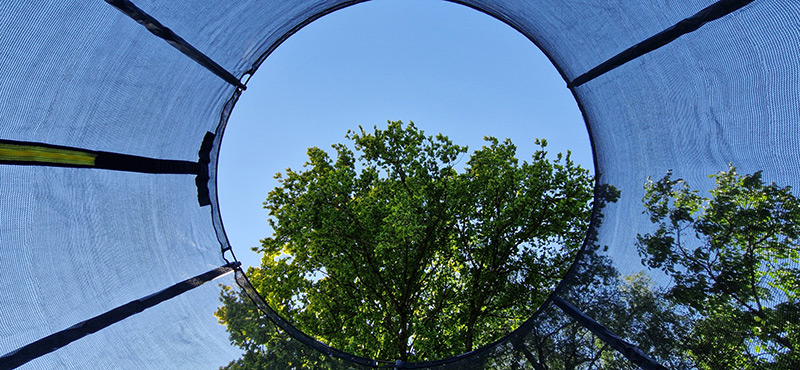 Amigo 8ft Powder Coated Trampoline with Enclosure and Basketball Free Shoe Tidy & Ladder